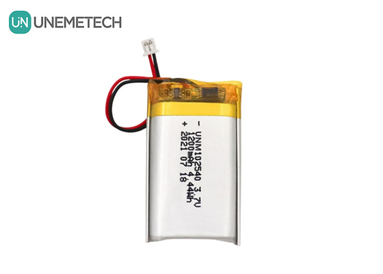 Op maat gemaakte lithium-polymerbatterij 102540 3.7V 1200mAh Li-Po-batterij voor schoonheidsapparatuur