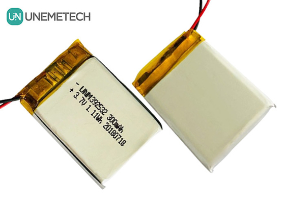 GPS Tracker Custom Lithium Polymer Battery / 3.7V 300mAh 392532 Oplaadbare Lipo Battery