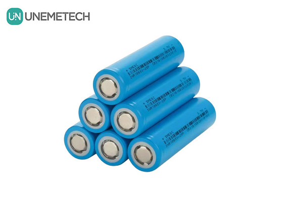 2500mAh 3.7V Max 6A Continuous Charge Cylindrische lithium-ionbatterij 18650 INR18650-25P