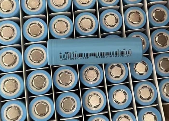 2500mAh 3.7V Max 6A Continuous Charge Cylindrische lithium-ionbatterij 18650 INR18650-25P