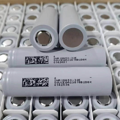 INR18650-32E 3200mAh 18650 Batterij 10A 1000 Cycles 3.7V Cylindrische lithium-ion 18650 Batterij