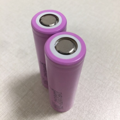 Samsung 35E 18650 Batterij 3500mAh 8A 3.6V Cylindrische Lithium Ion Cell INR18650-35E